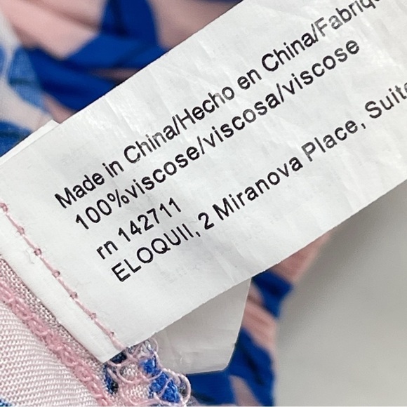 ELOQUII Women’s Plus DON’T STOP BELEAFIN’ Pink Blue Floral Smocked Neck Top 18 - Picture 7 of 10